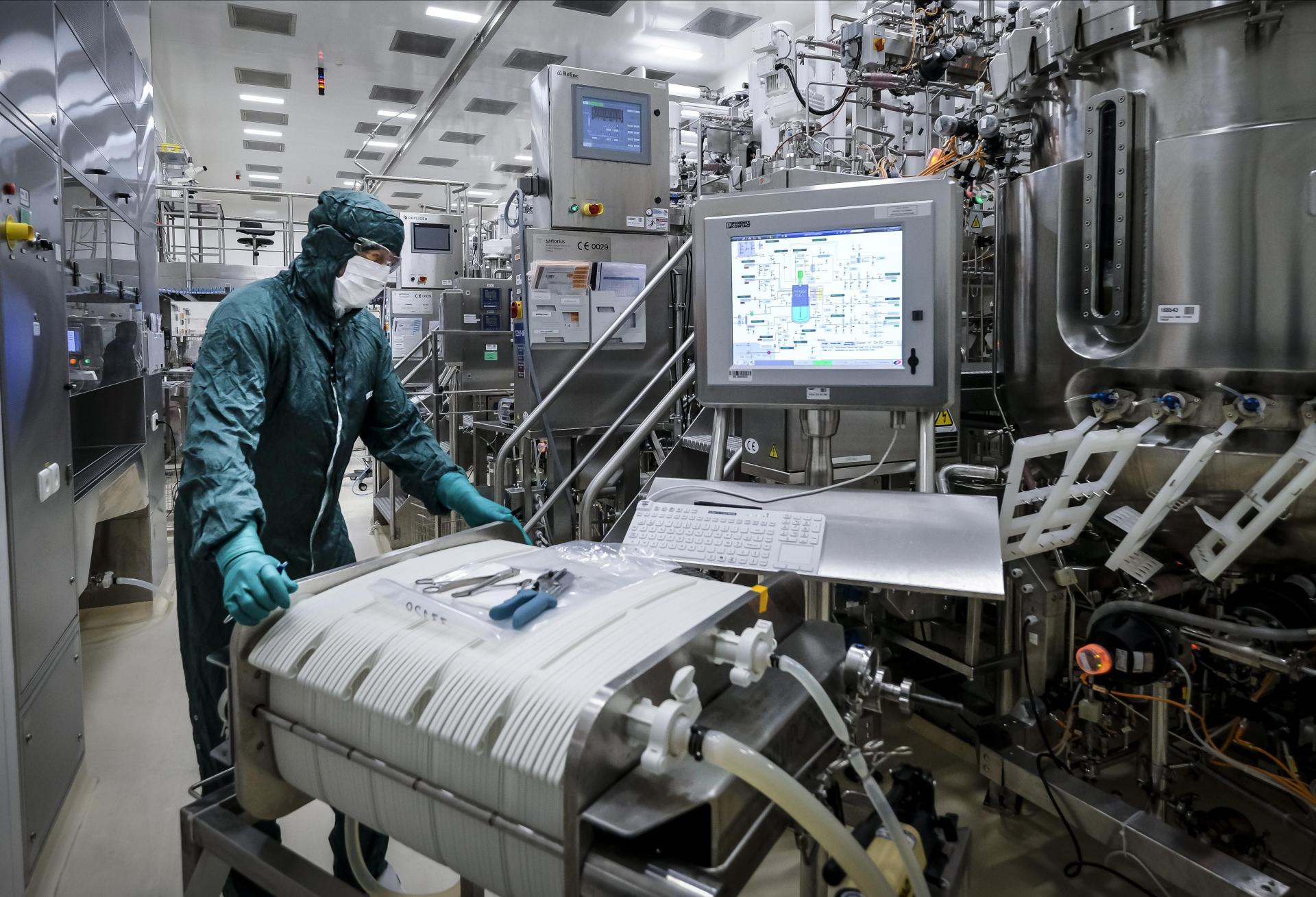 GSK Announces $1.2B Investment In New U.S. Manufacturing
