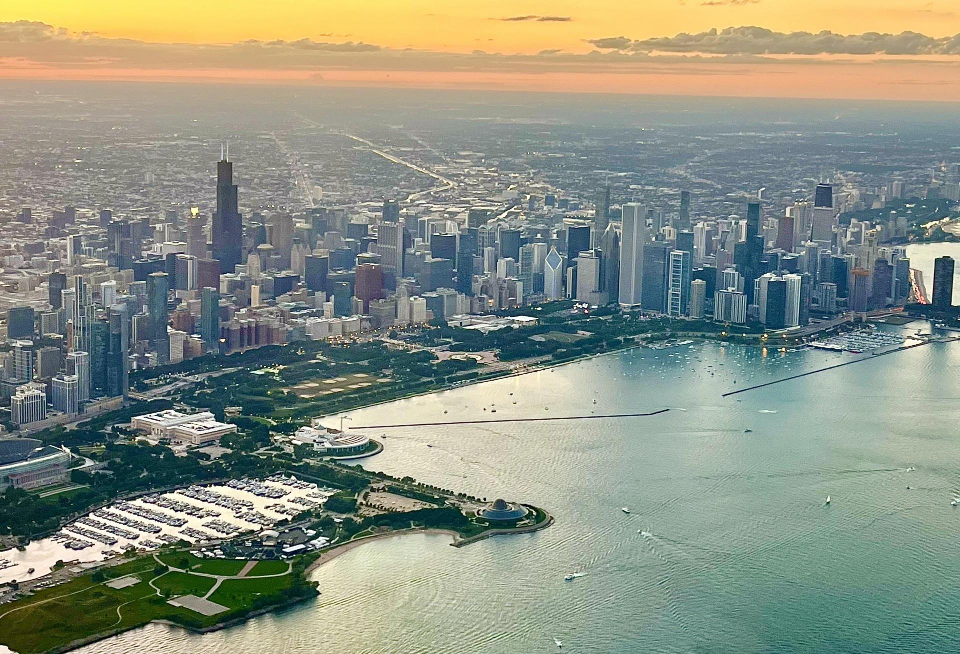 'Clicking On All Cylinders': Chicago Multifamily Sales Up 117% 