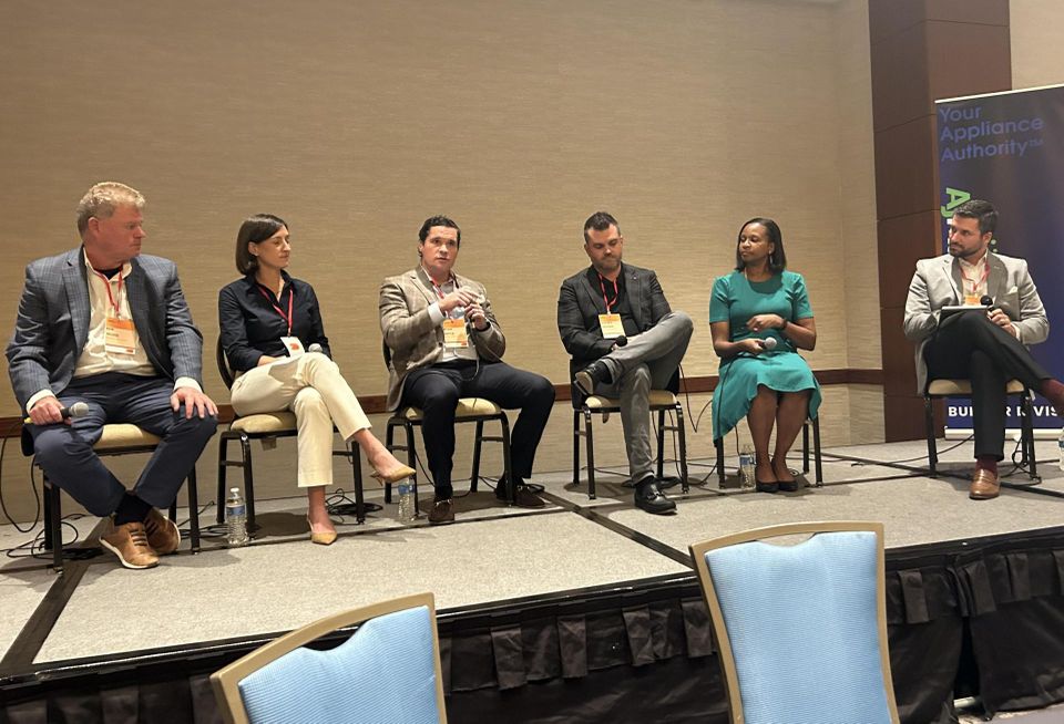 Christie JordanChristie JordanRegional CFO - East Coast, Alliance ResidentialSonya RocvilSonya RocvilPrincipal, Bedrock Real Estate InvestorsRyan DoyleRyan DoyleSenior Director, Originations, Nuveen Green CapitalJeffrey GrahamJeffrey GrahamManaging Partner, The Graham GroupKen WoodKen WoodRegional Manager, Red Oak CapitalTodd RobinsonModeratorTodd RobinsonPartner, Robinson Franzman LLP