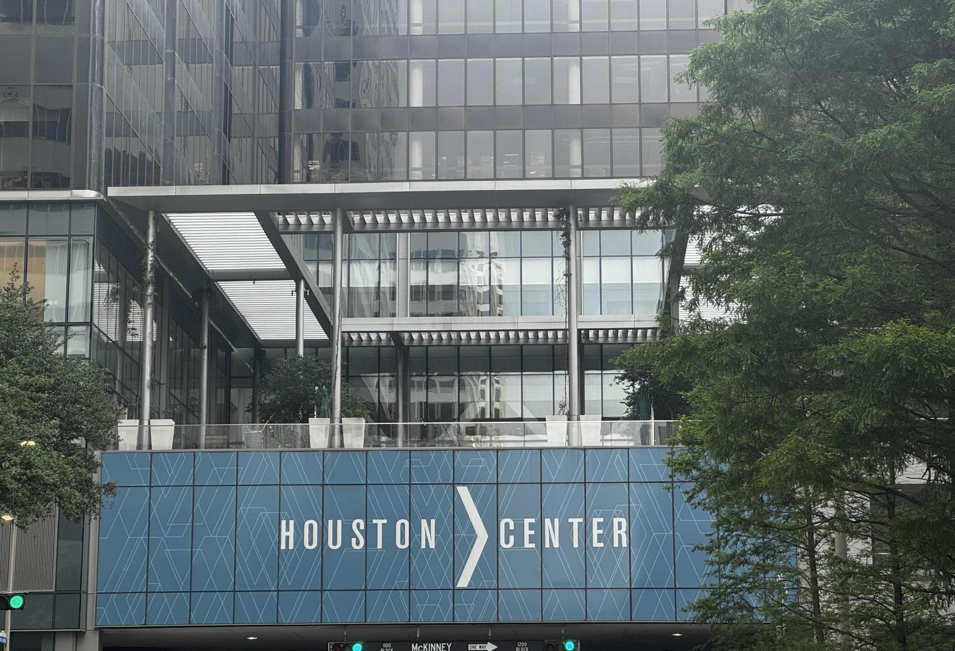 Brookfield Hands 4.6M SF Houston Office Campus To Lender