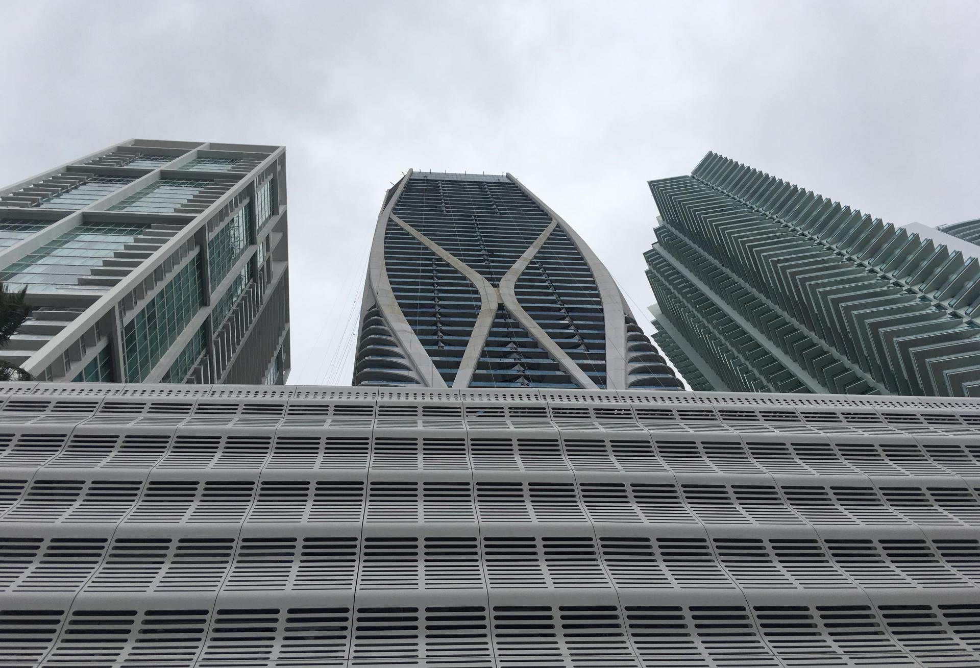 The Sky Lounge In The New Zaha Hadid Building Will Be The Hottest Invite In Miami