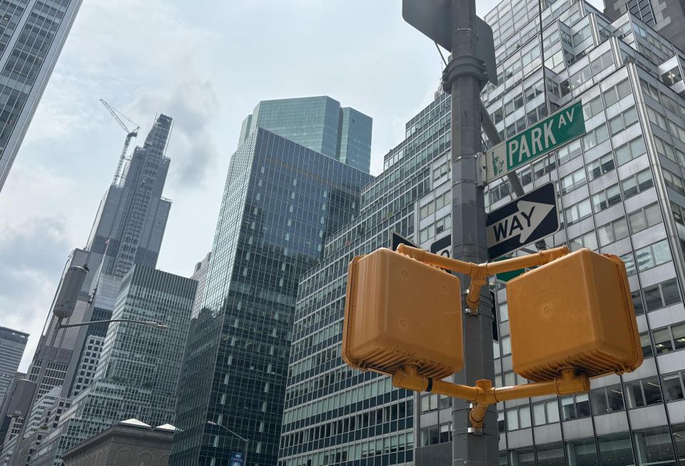 Park Avenue Sign