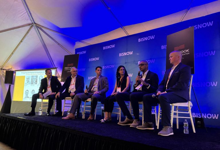 JLL's Rob Kossar, Rockefeller Group's Mark Shearer, The Stro Cos.' Albert Fitch, RXR's Emma Manson, Oxford Properties' Ankit Bhatt, Hunter Roberts Construction Group's Sean O'Connor