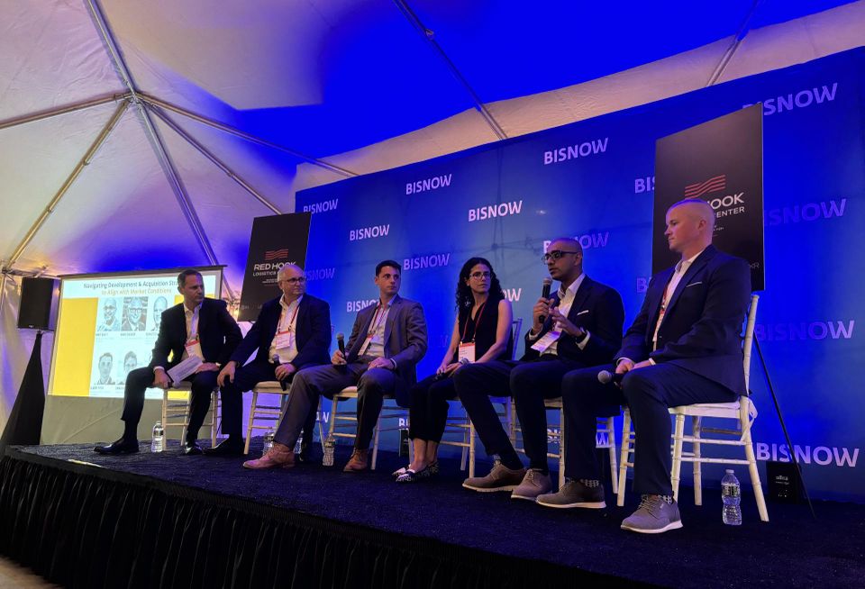JLL's Rob Kossar, Rockefeller Group's Mark Shearer, The Stro Cos.' Albert Fitch, RXR's Emma Manson, Oxford Properties' Ankit Bhatt, Hunter Roberts Construction Group's Sean O'Connor