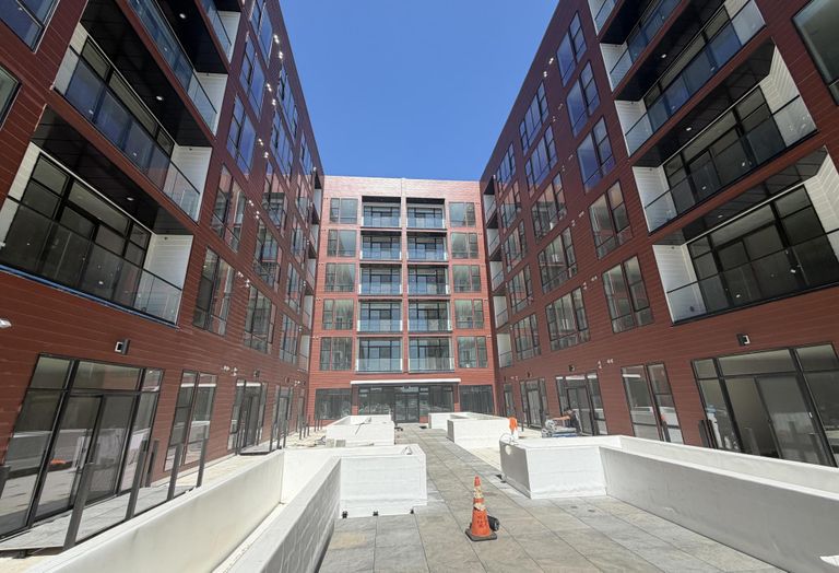 Residences at Pier 40 -- Northern Liberties