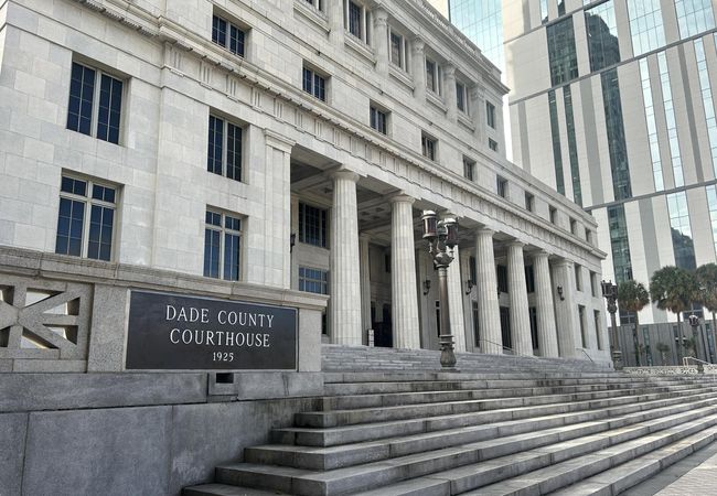 Dade County Courhouse 73 West Flagler