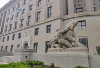 Potential FTC Ban On Noncompetes Could Mean 'Handcuffs Are Off' For Some Brokers