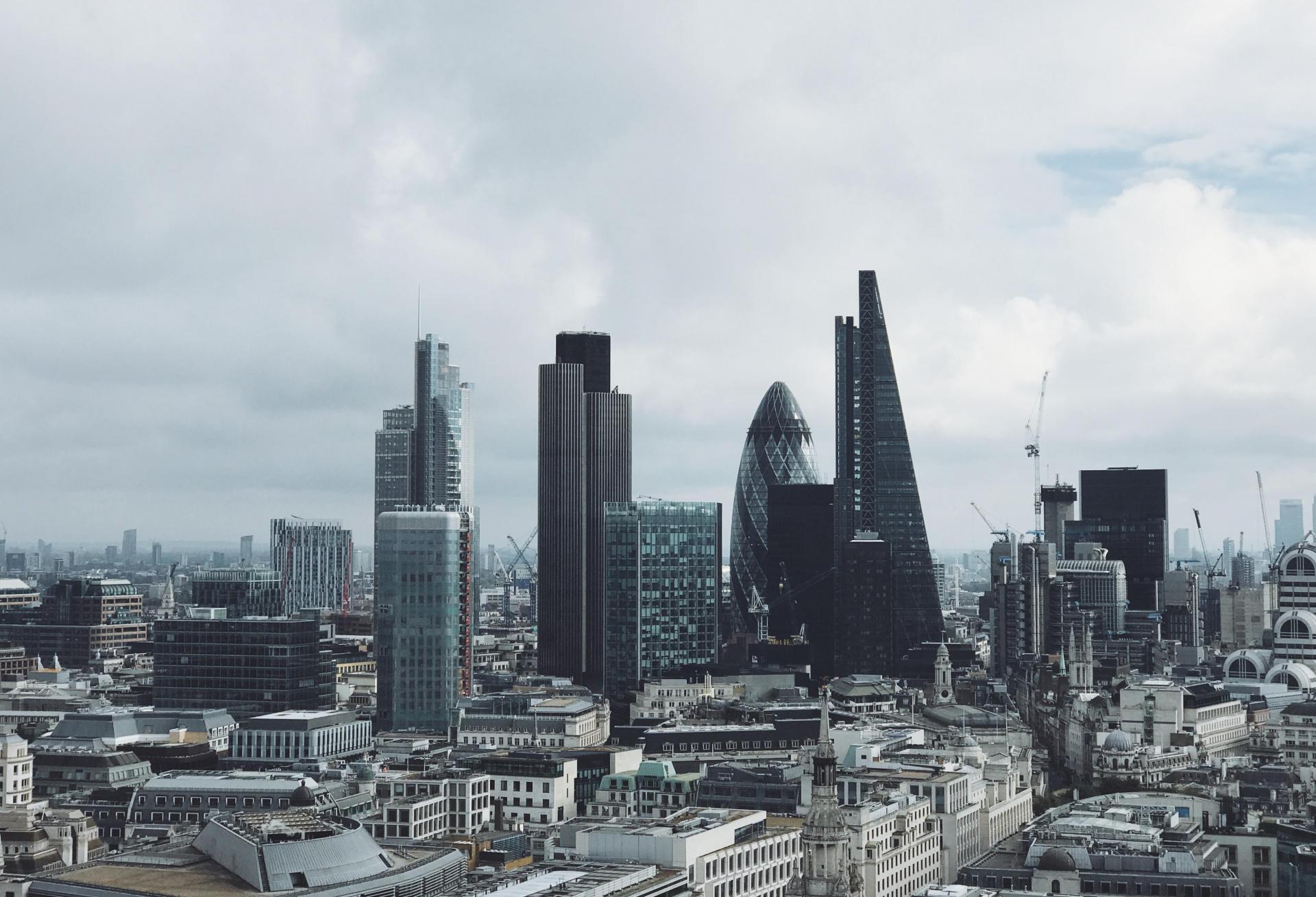 BlackRock Defers Withdrawals From Its UK Property Fund