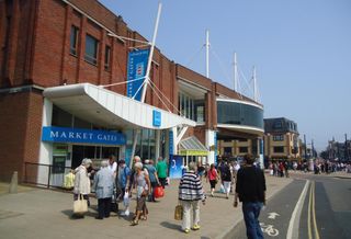 Hedge Fund-Backed Shopping Centre Portfolio In Administration