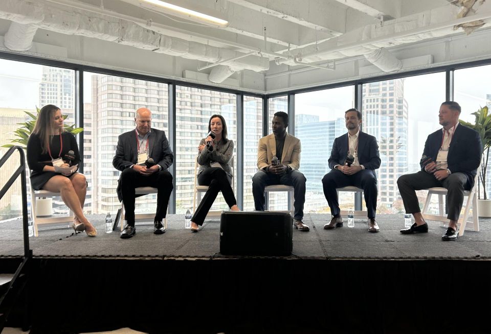 Jessica CollinsModeratorJessica CollinsRegional Director, Connectivity Solutions, Boldyn NetworksWill YowellWill YowellVice Chairman, CBRECassie McCrainCassie McCrainManaging Director, Real Estate Asset Management, BaringsCorey FergusonCorey FergusonPrincipal, T. Dallas Smith & CompanyMatt RendleChief Investment Officer, Selig Enterprises, owns just under 2M SF of office Zac GruberZac GruberPresident, Office Division, Banyan Street Capital