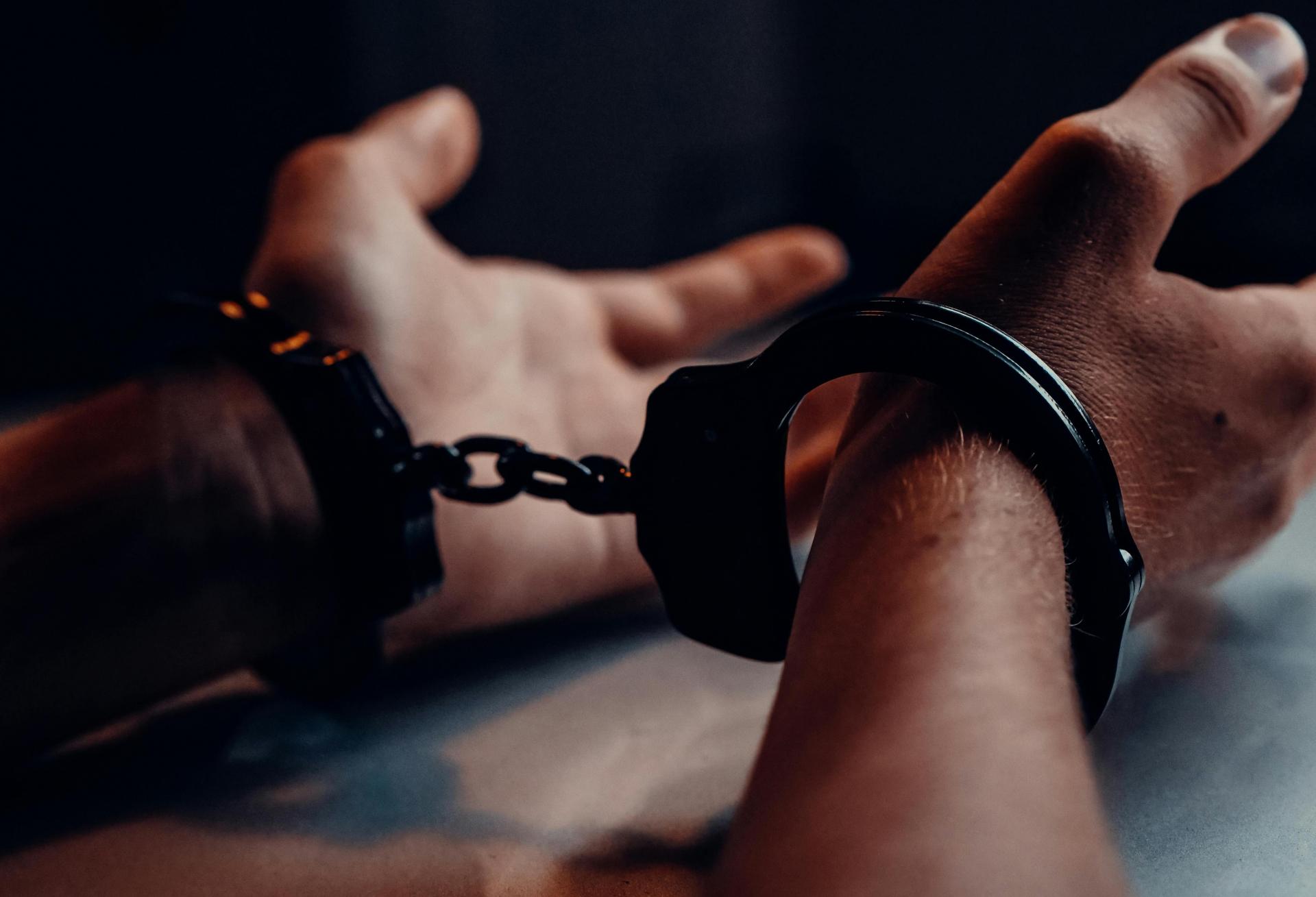 Austin Broker Arrested On Drug Distribution Conspiracy Charges