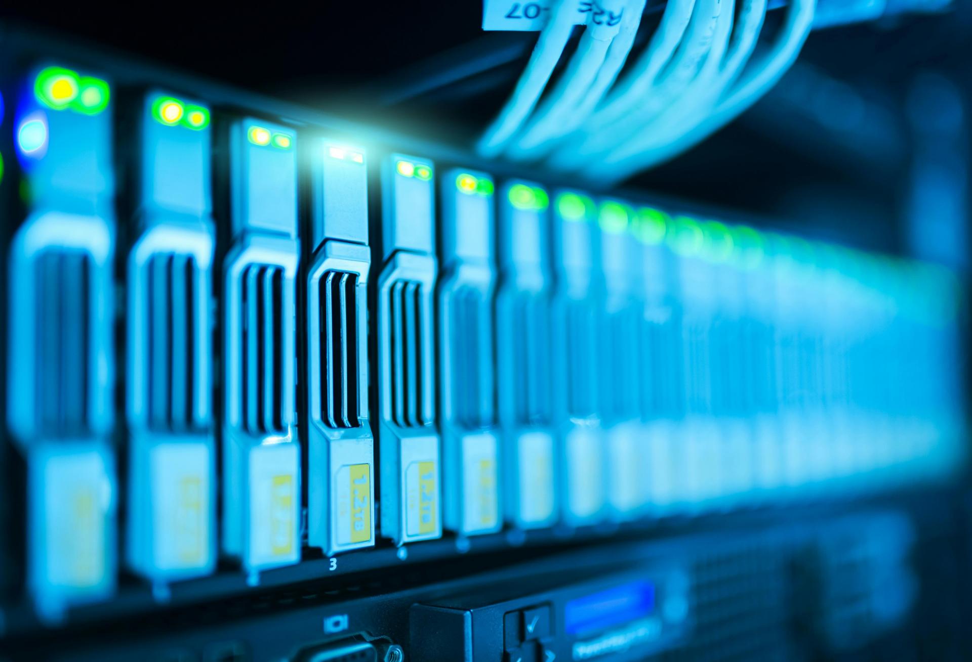 Data center rack