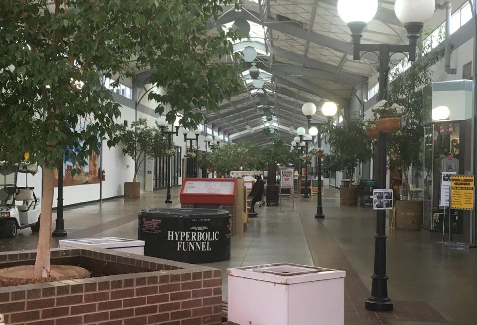 Plano Market Square Mall