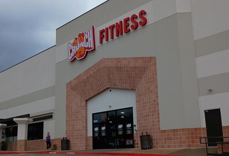 Crunch Fitness location in Plano, Texas.