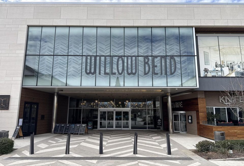 Exterior of the Shops at Willow Bend in Plano, Texas