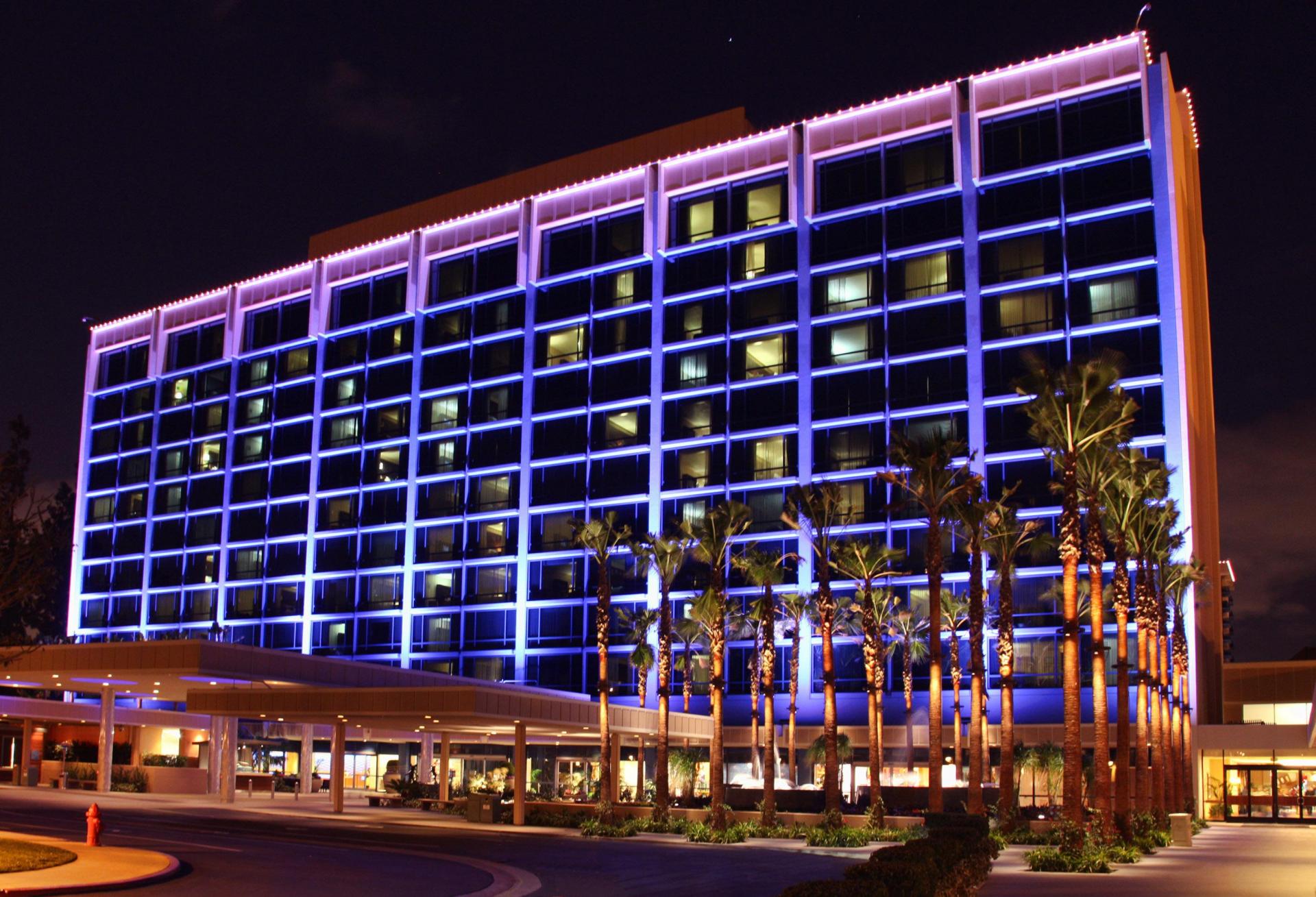 Disneyland Hotel in Anaheim