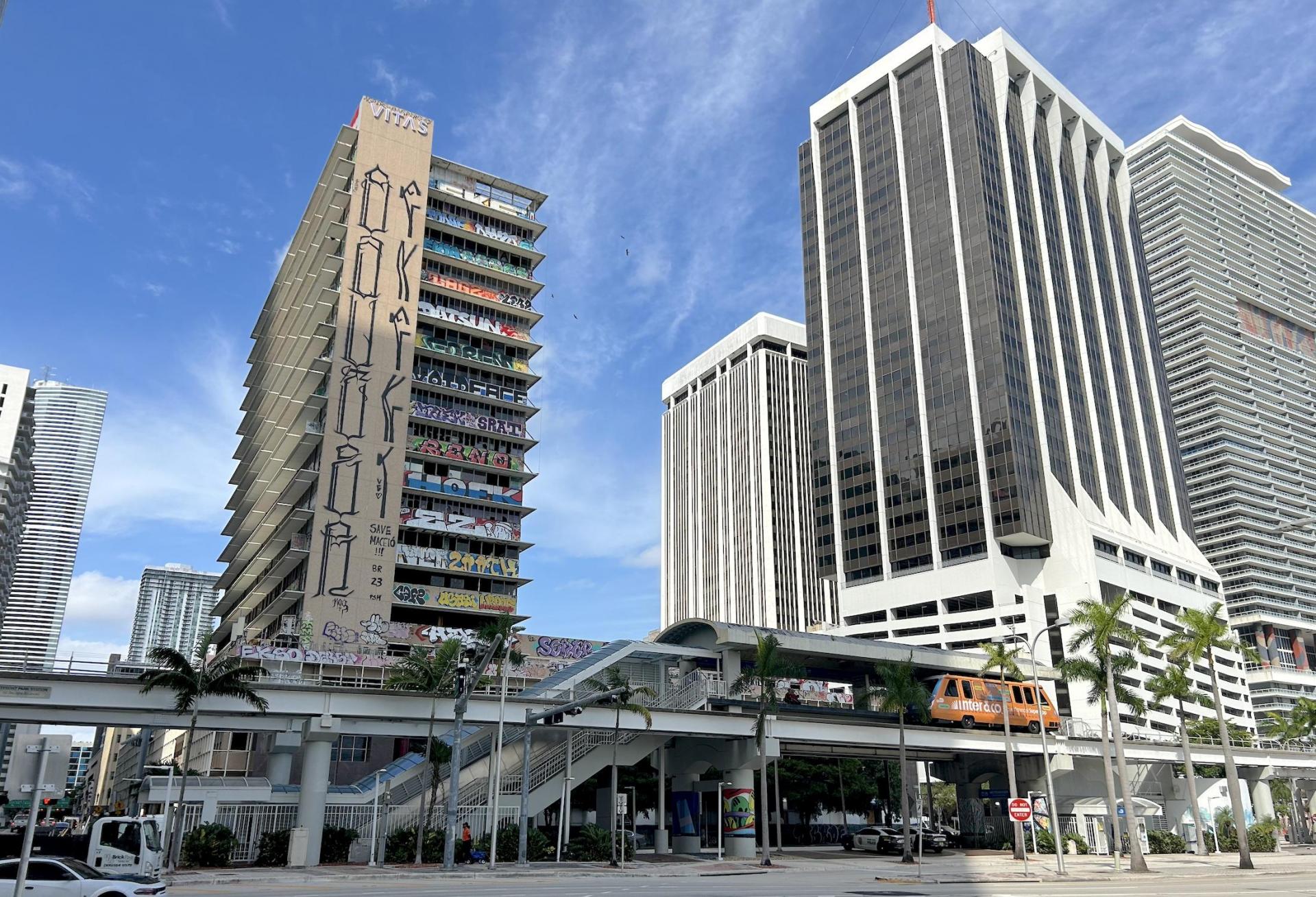 Downtown Miami Metromover