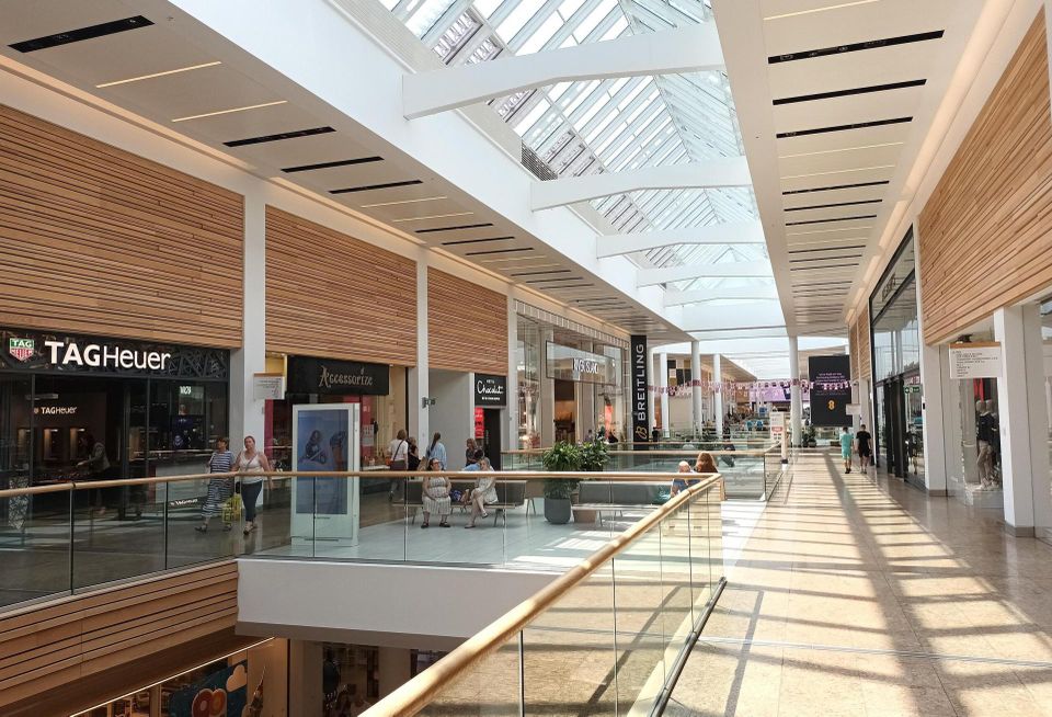 Shopping centre