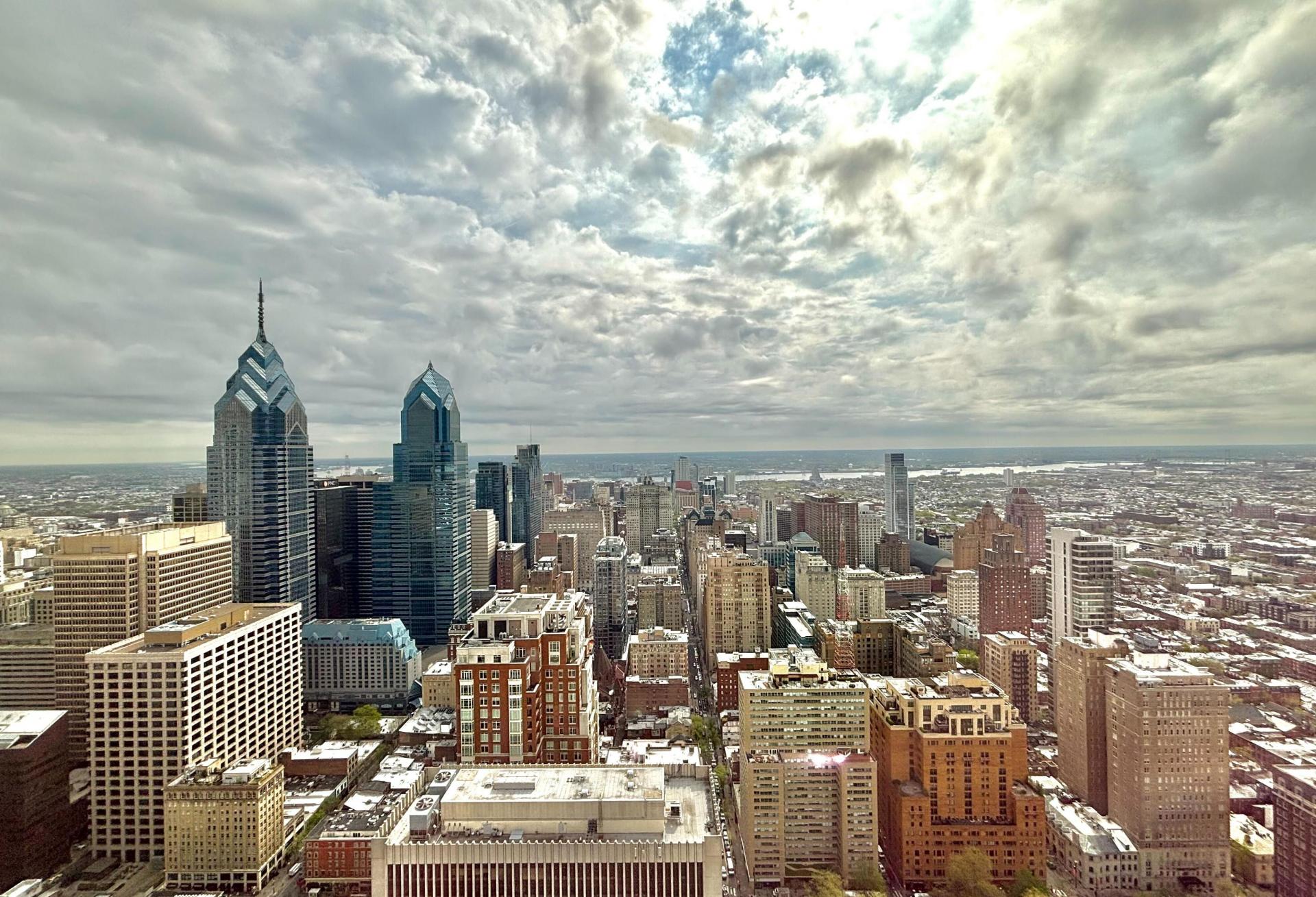 Center City Retail Occupancy Ticks Down, But More Stores Are Crowding In