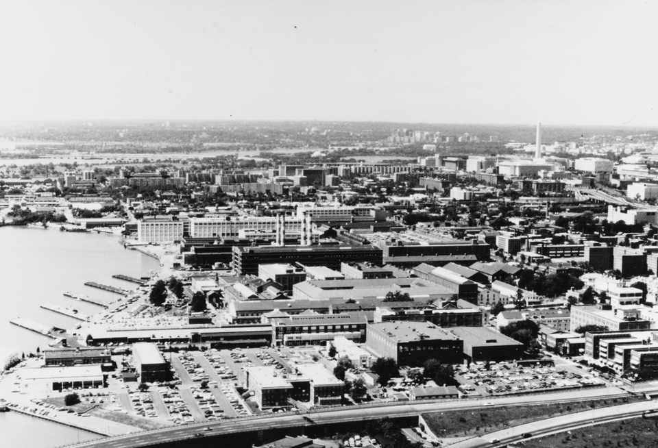An aerial view of the Washington Navy Yard looking eastward circa 1977