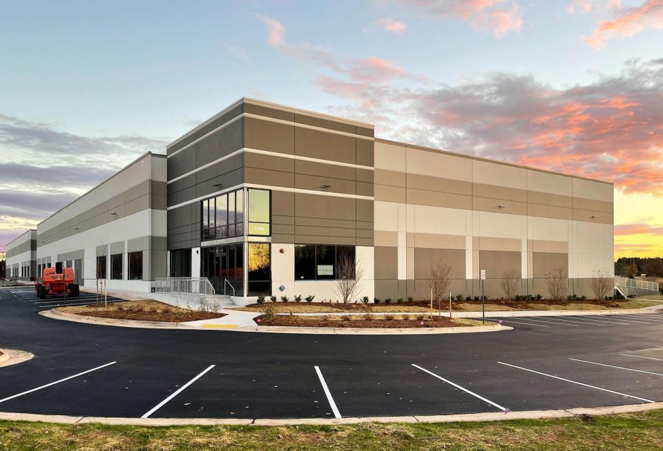 The Gateway 28 industrial building developed by Foulger-Pratt and located at 22900 Indian Creek Drive in Sterling, Virginia