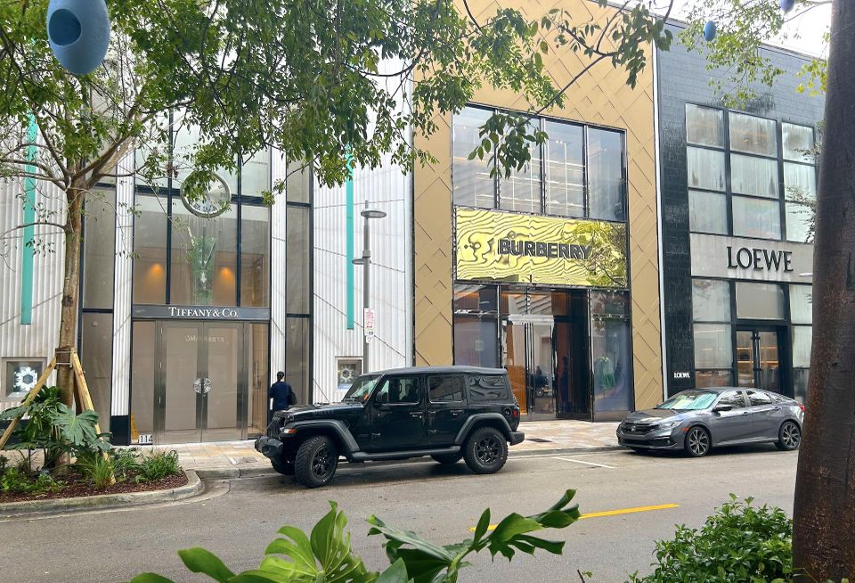 Miami Design District Tiffany Burberry Loewe Dacra