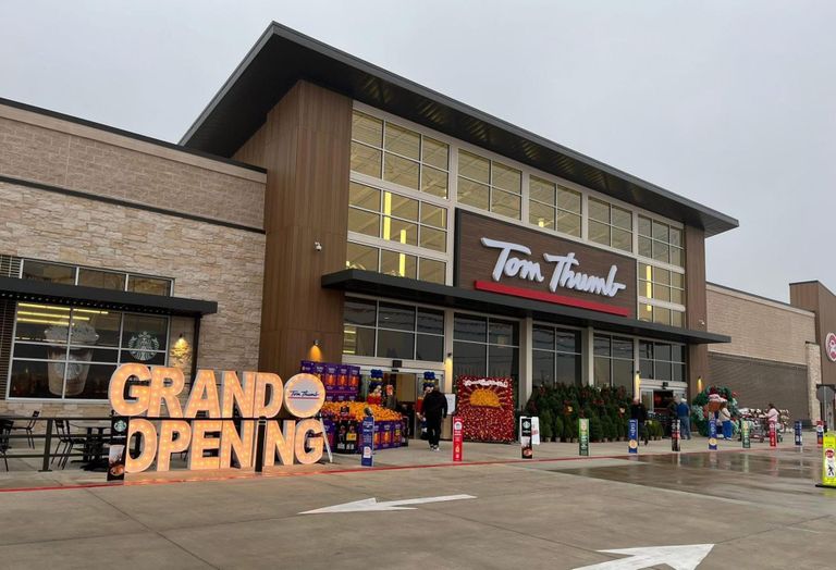 Tom Thumb store