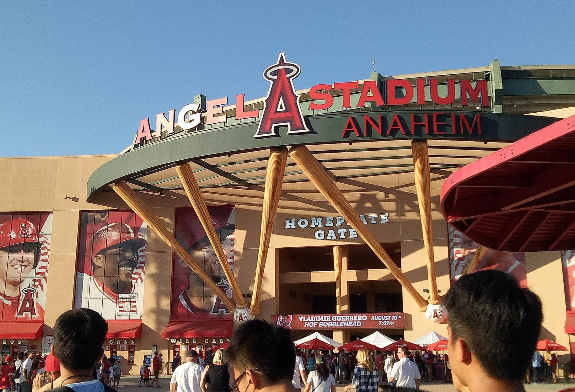FBI Corruption Probe Into Anaheim Claims Small Group Pulls Strings, Influenced Angel Stadium Sale