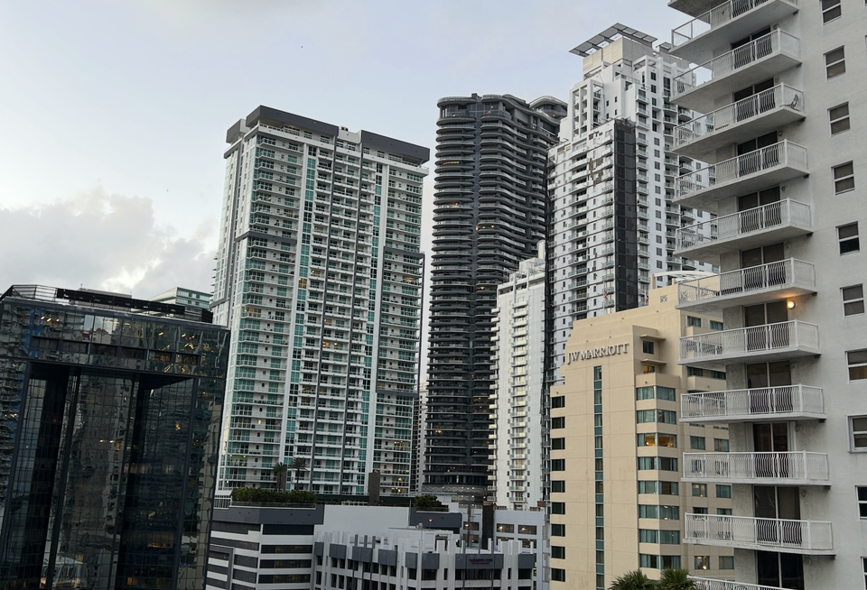 Miami Apartment buildings
