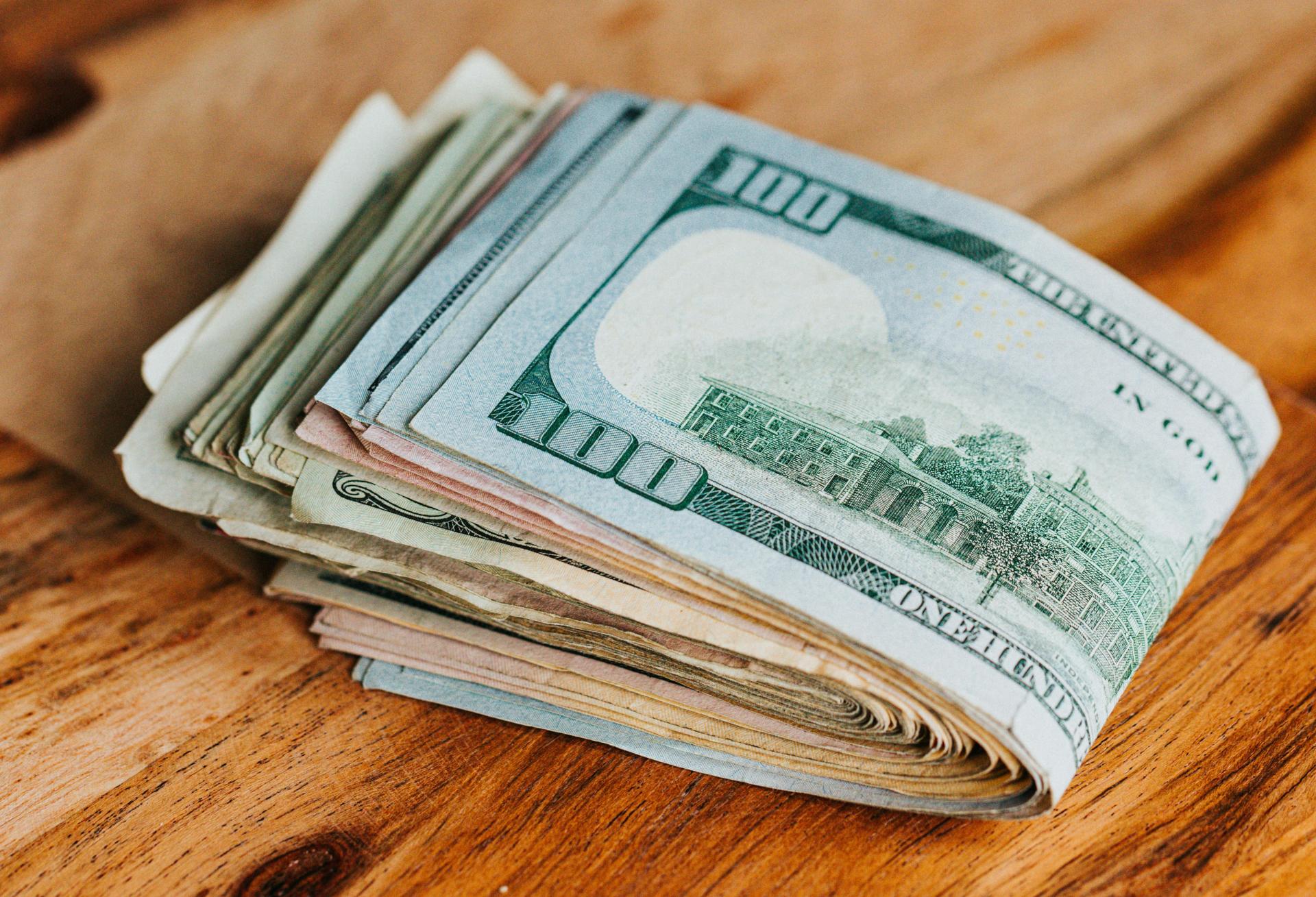 CMBS Issuance Surges Despite Record Delinquencies
