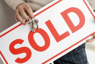 CRE Sales Are Ticking Back Up Despite Stagnant Interest Rates