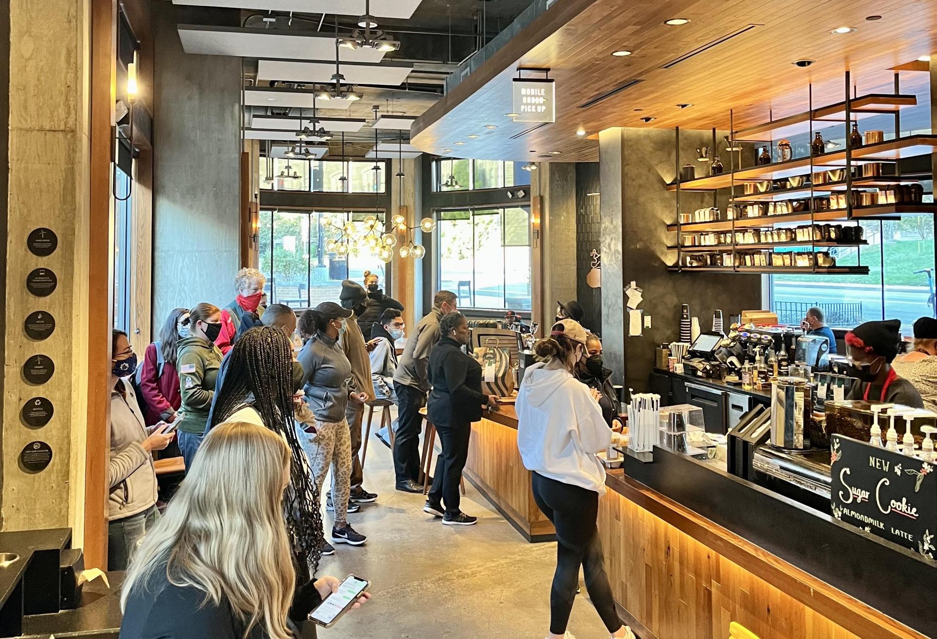 Starbucks, Amazon Join Forces For Cashierless Manhattan Store