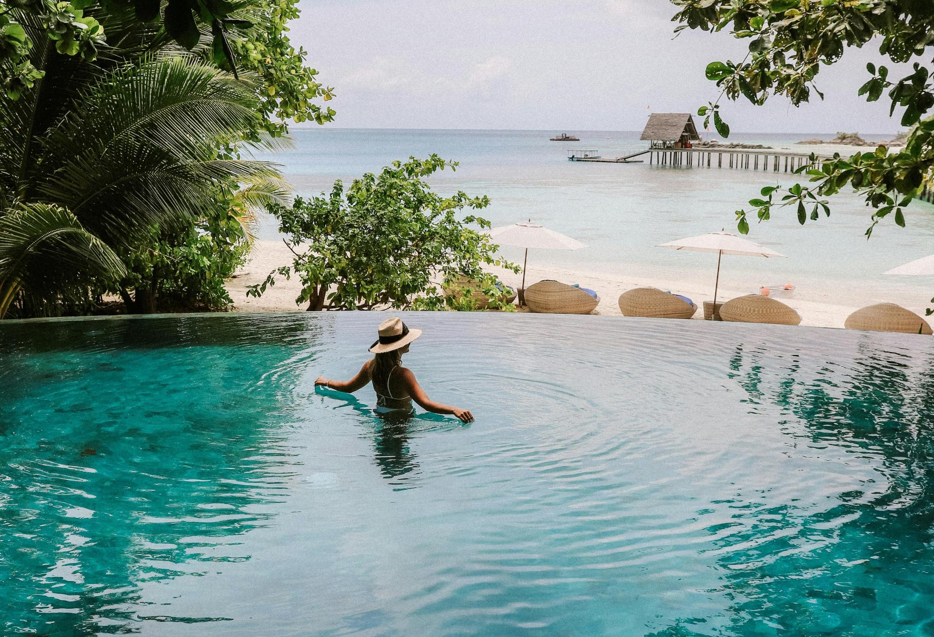 Wealthy Travelers Pumping Up Luxury Hotel Rates As Overall Industry Slumps