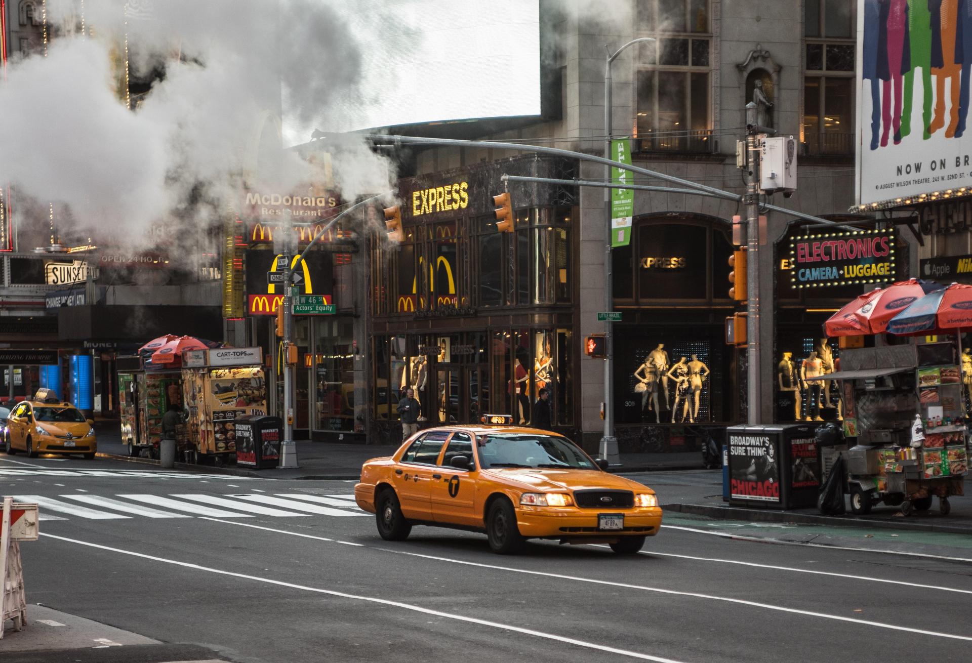 Confusion Over Rules Has Led NYC Brokers To Give Illegal CRE Tours