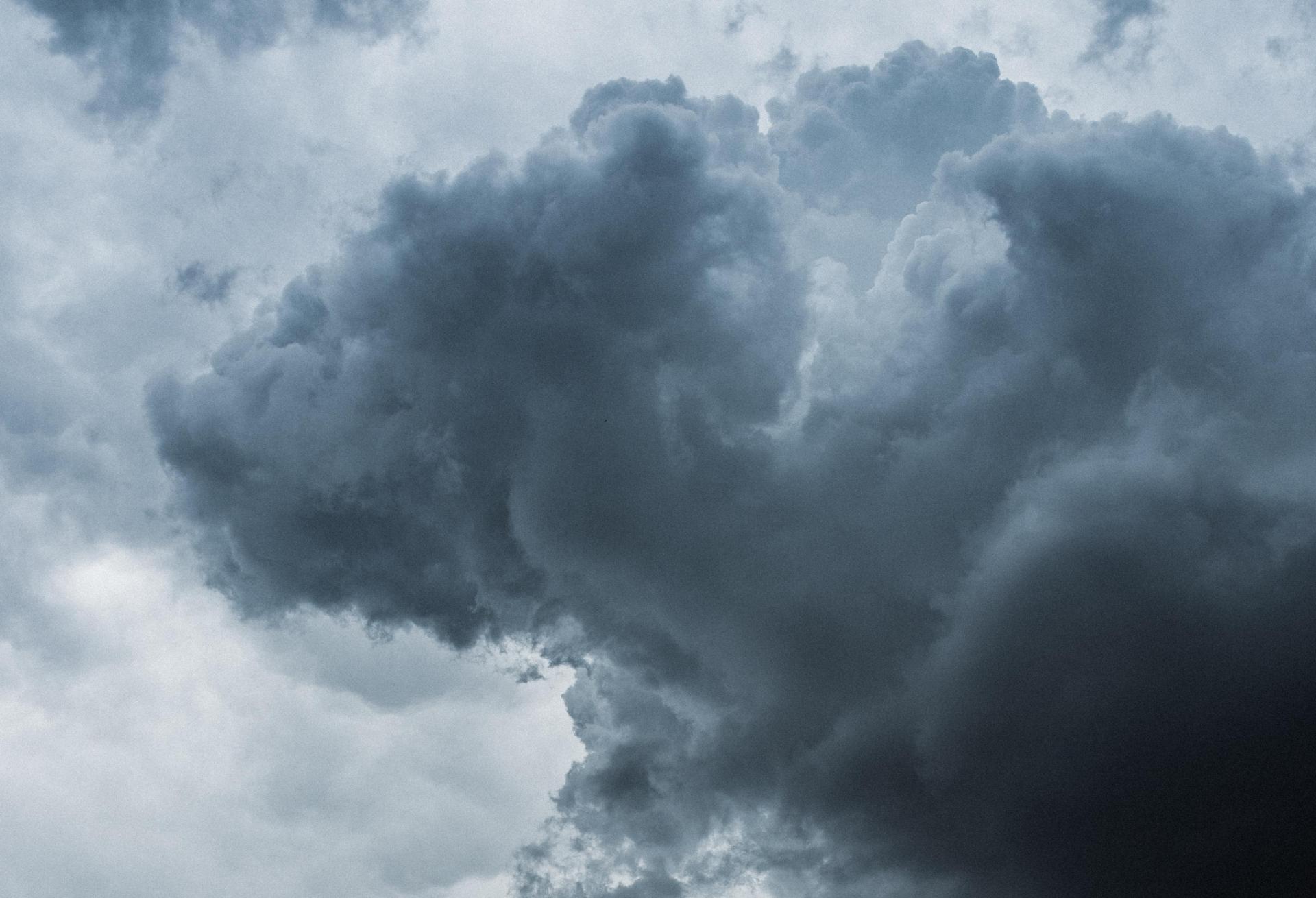Stagflation Concerns Rise, Real Estate Beware