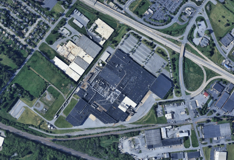 216 Greenfield Road Lancaster PA CoreWeave Blue Owl Capital and affiliates of Chirisa Technology Parks and Machine Investment Group 