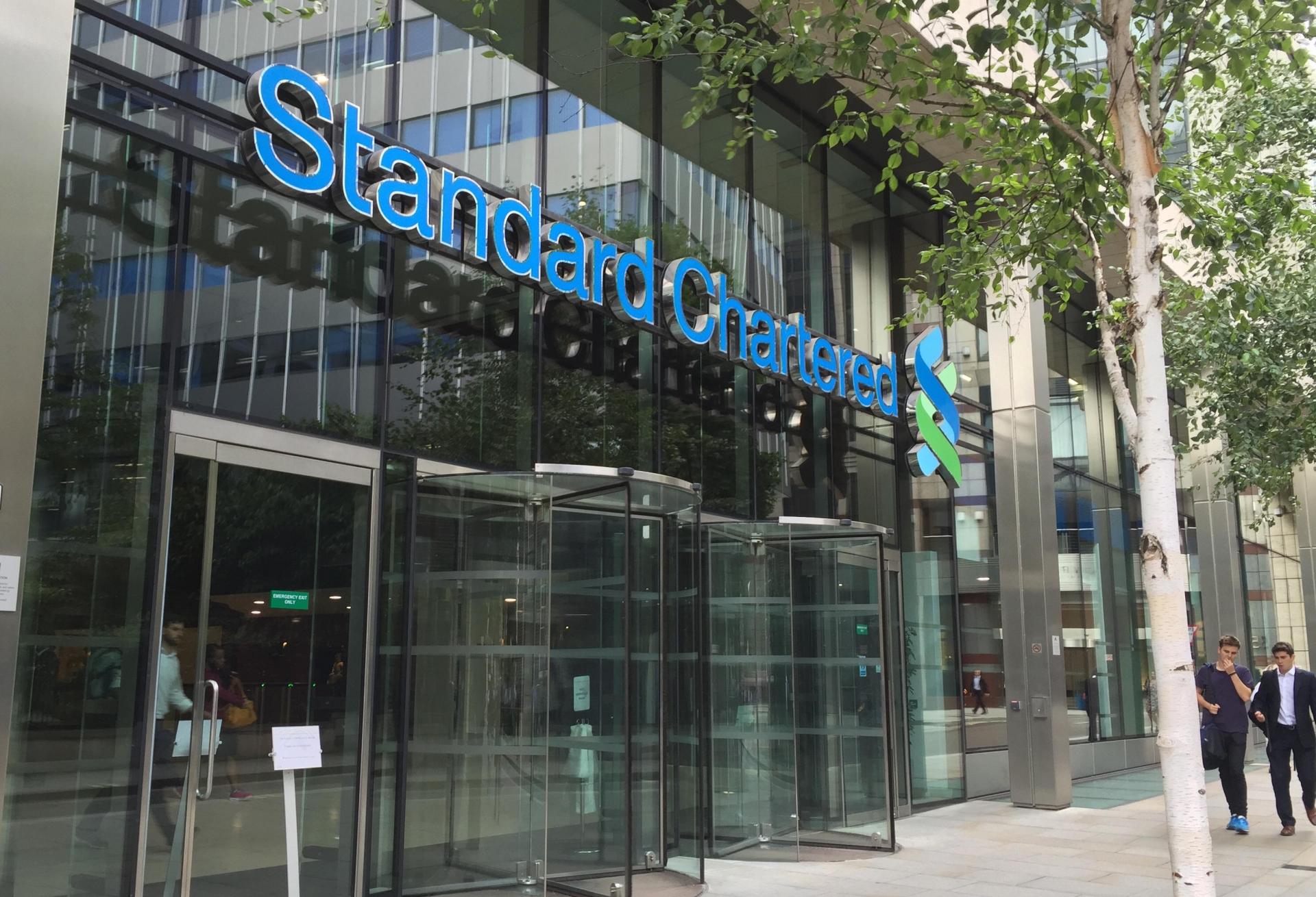 One Of The World’s Biggest Banks Explains Why It’s Moving To A Hybrid Work Model