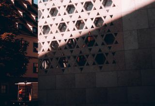 Analog Room Keys And Shabbat Elevators: How To Develop A Kosher Hotel