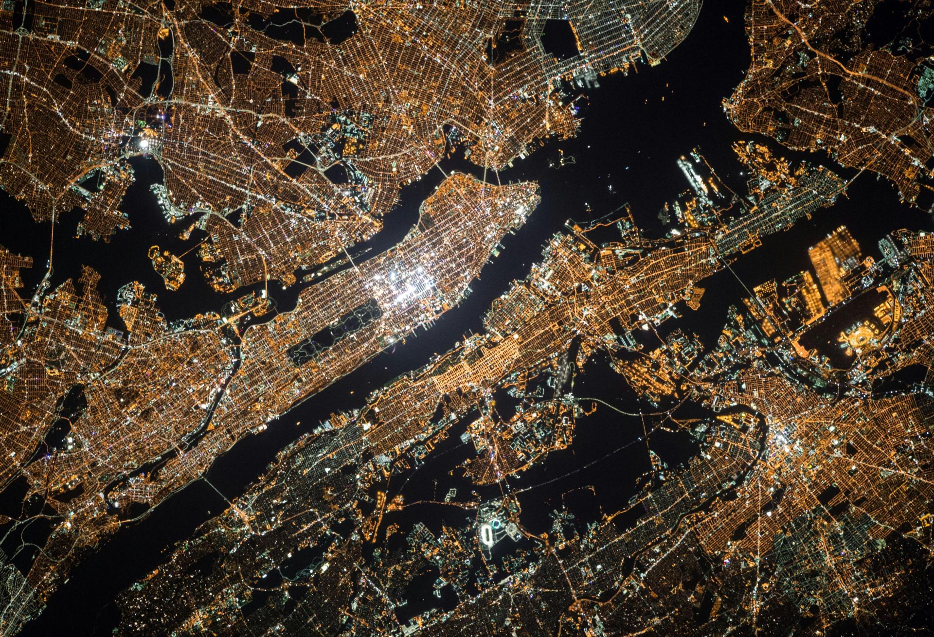 AI, Power Prices Push New York Data Centers Down A Unique Path