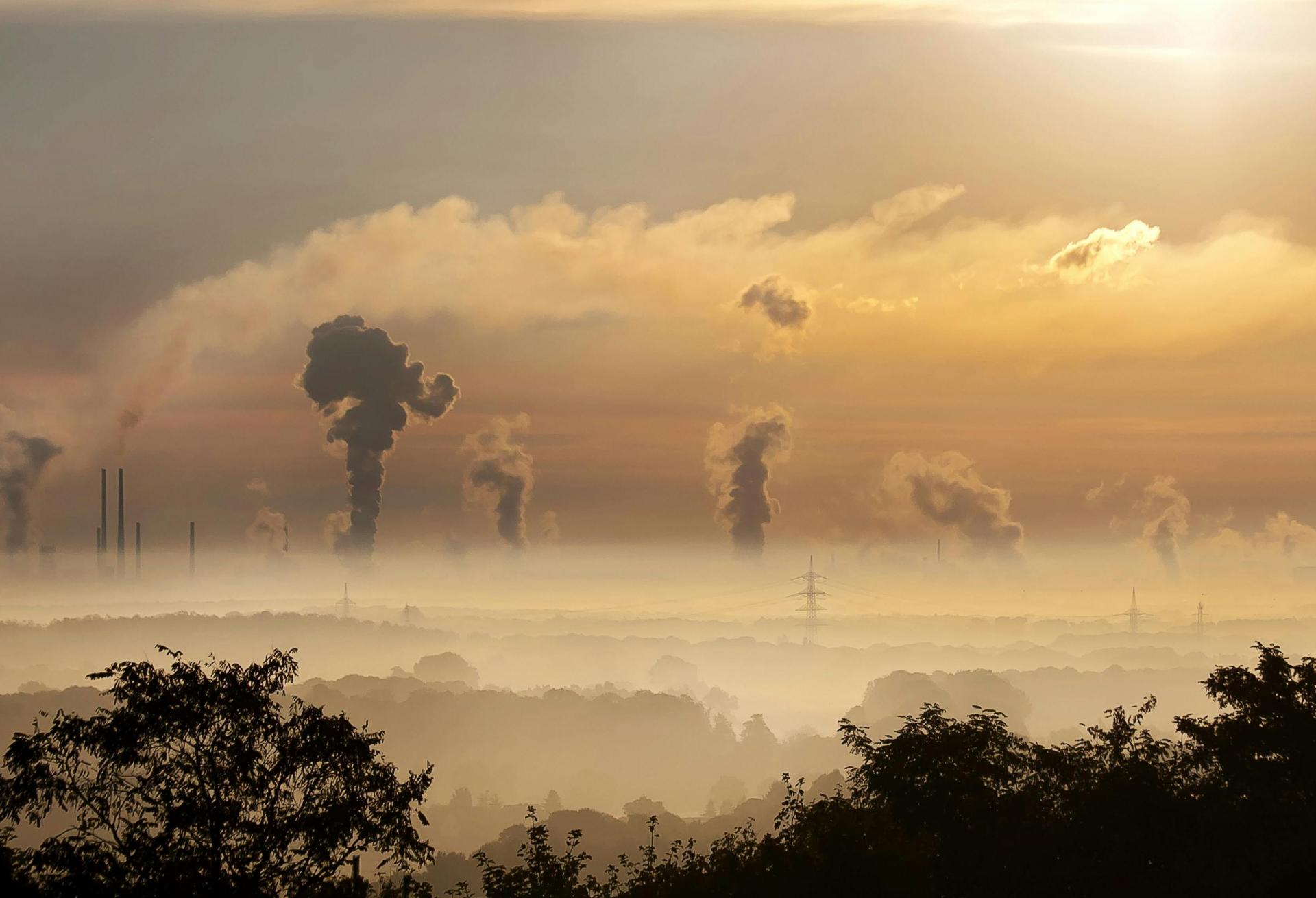 Real Estate 'In The Dark' Over 2B SF Carbon-Cutting Problem