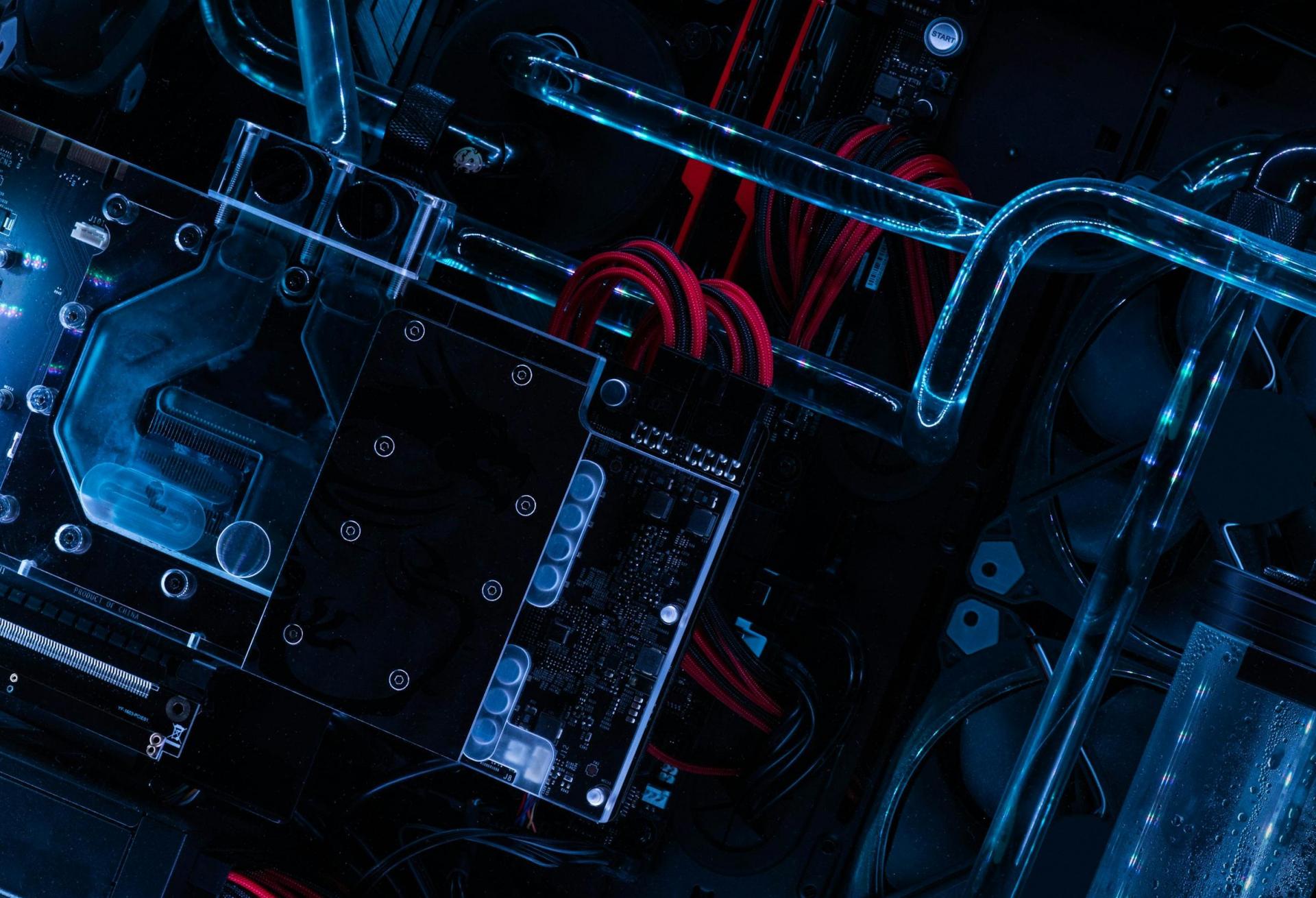 'Inflection Point': 1 In 3 Data Centers To Use Liquid Cooling By 2026, Report Says
