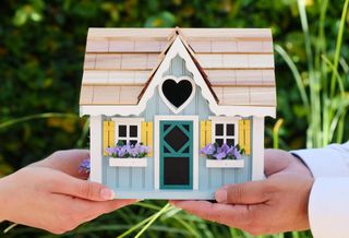 Housing Market Shifts Back In Landlords' Favor Given Historically High Demand 