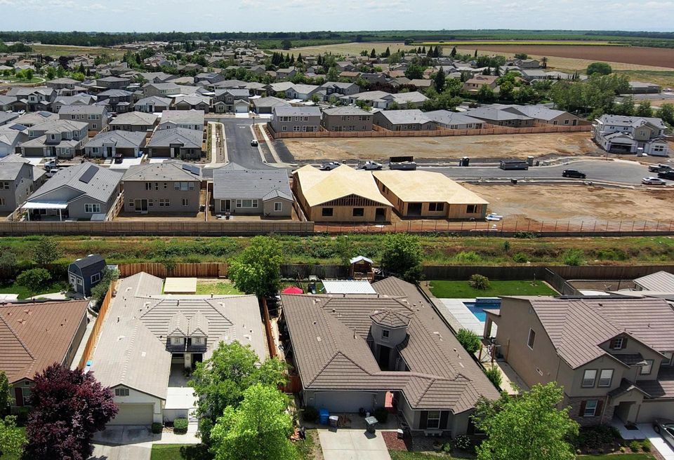 Single-family housing construction
