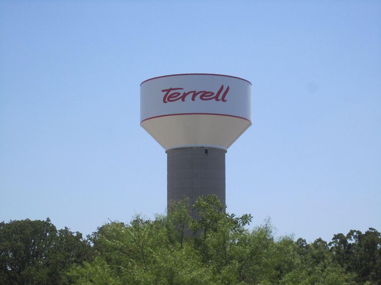 Water tower in Terrell, Texas.