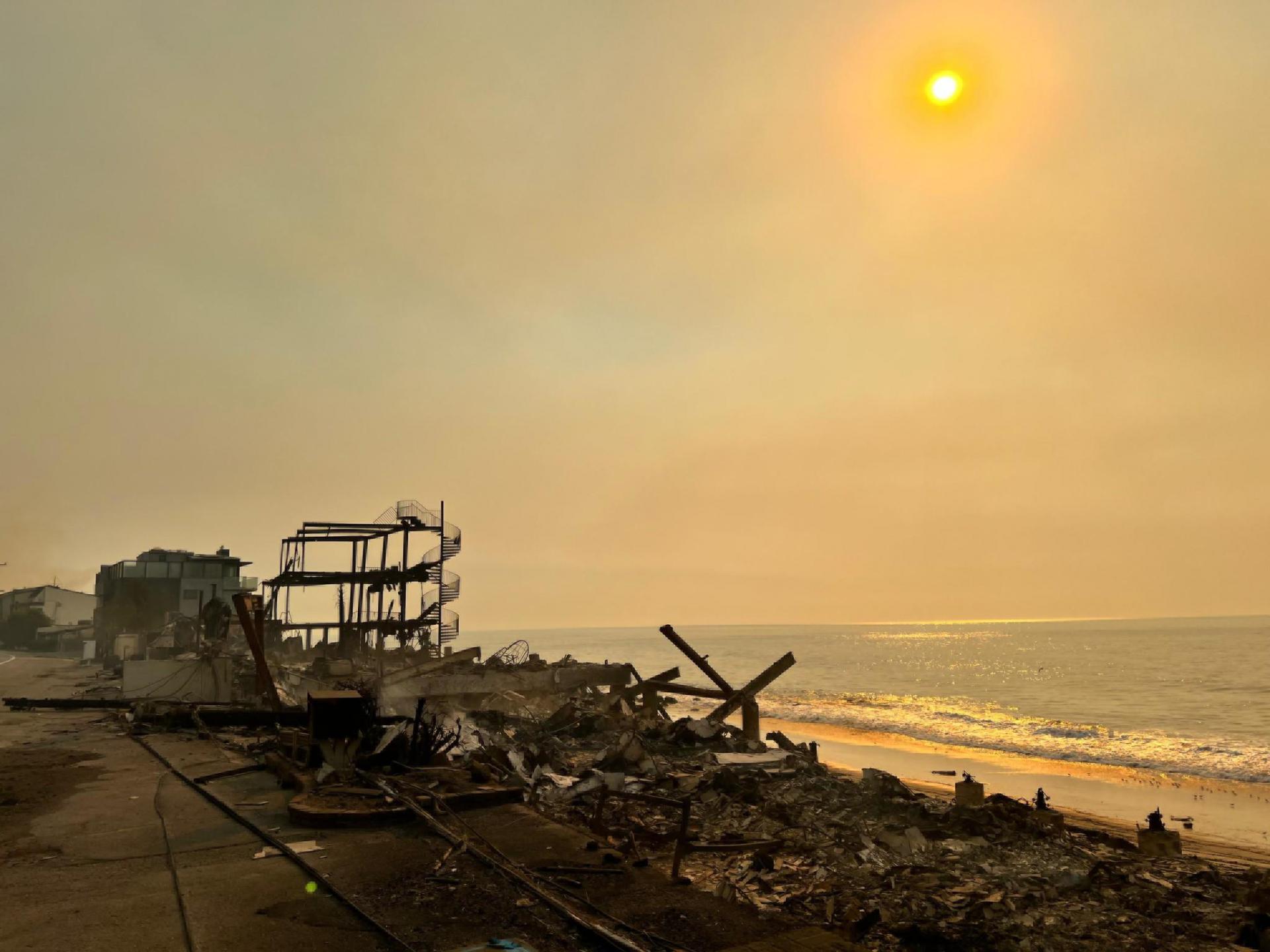 Palisades fire