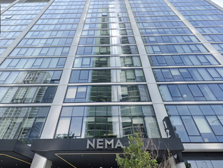 One Of Chicago’s Tallest Skyscrapers Hits The Market
