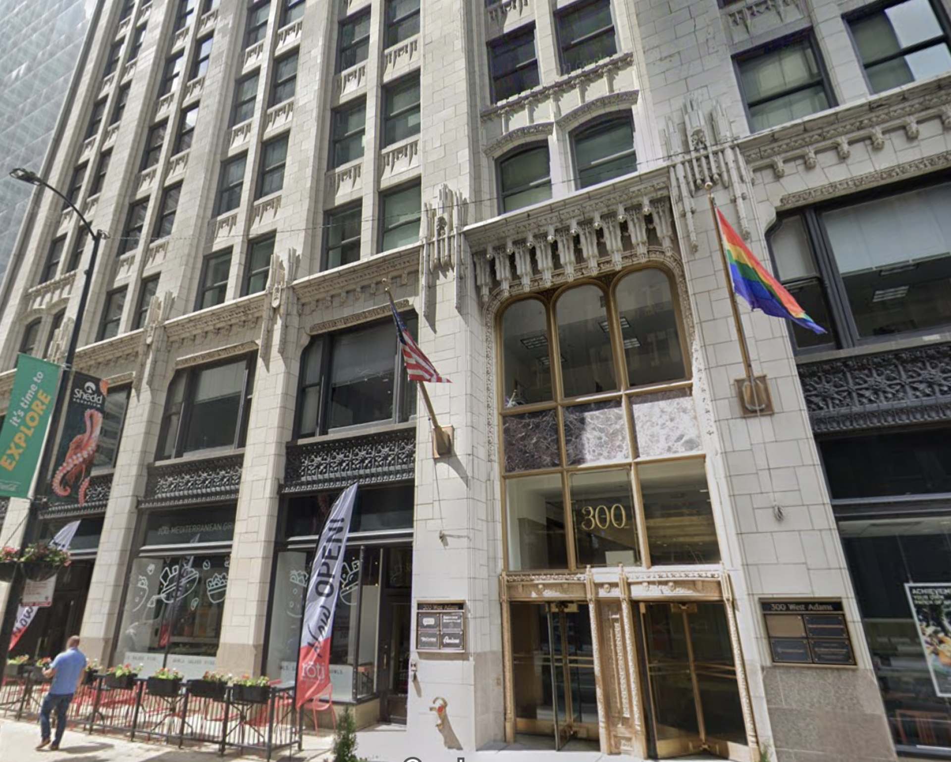 West Loop Landmark In Shadow Of Willis Tower Sells For Nearly 90% Discount