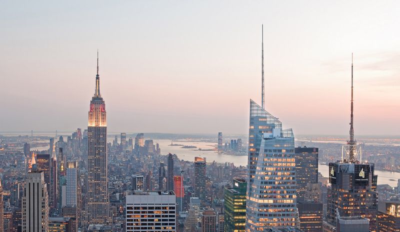 Bisnow Office Leasing, Development and Investment SeriesPresented by:The Durst Organization's 4 Times Square