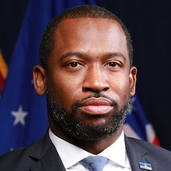 Levar Stoney