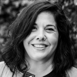 Sara de la Riva
